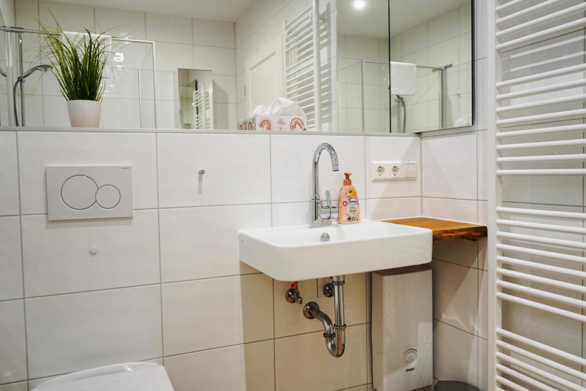 Altstadt Apartment II - Terrasse- Waschmaschine- Parkplatz ولفسبورج المظهر الخارجي الصورة